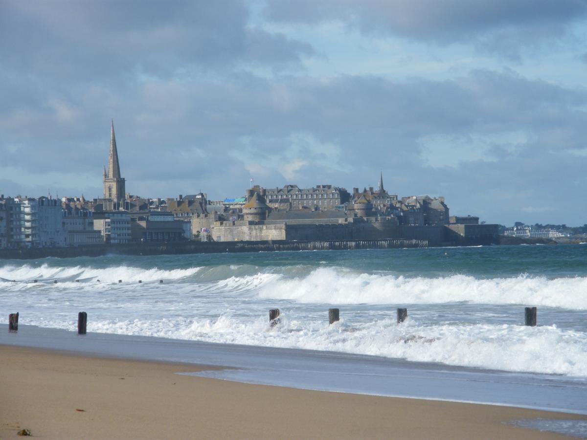 Hotel De La Gare Saint-Malo Dış mekan fotoğraf